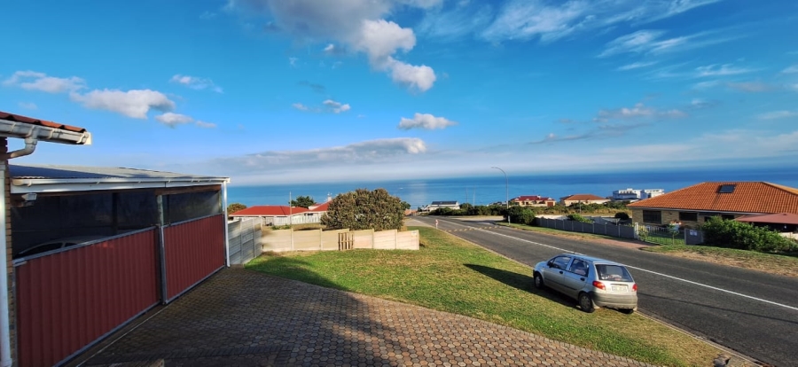 3 Bedroom Property for Sale in Dana Bay Western Cape